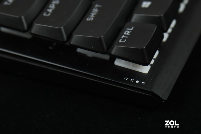 船新轴体，船新体验-海盗船K60 RGB PRO机械键盘开箱分享