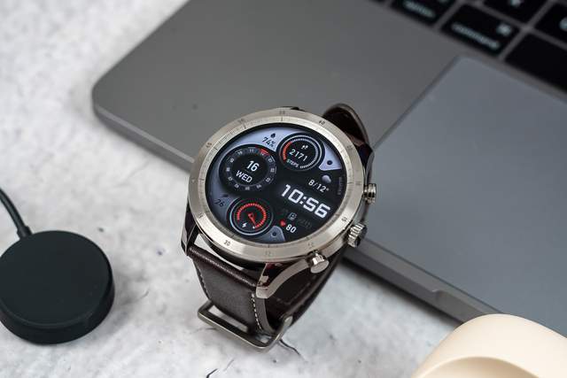 90项运动监测助你告别肥宅——Zepp Z智能手表体验