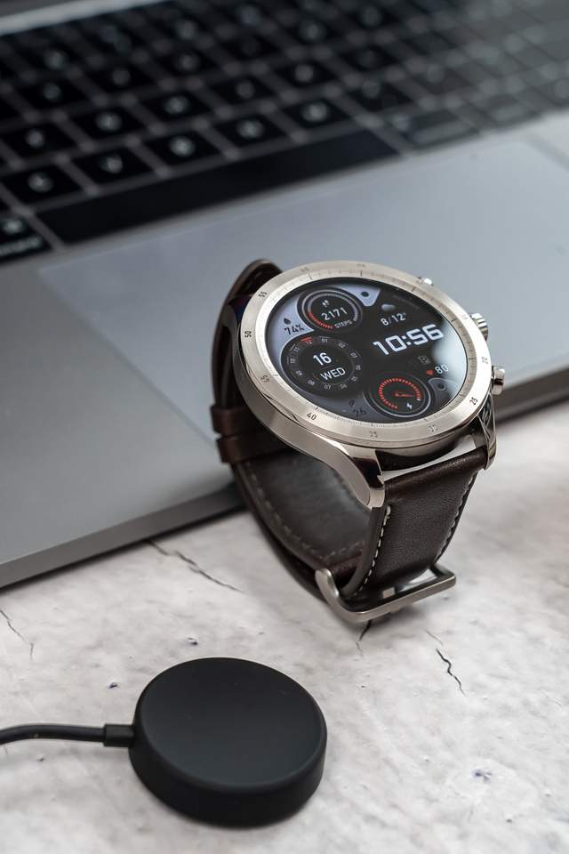 90项运动监测助你告别肥宅——Zepp Z智能手表体验