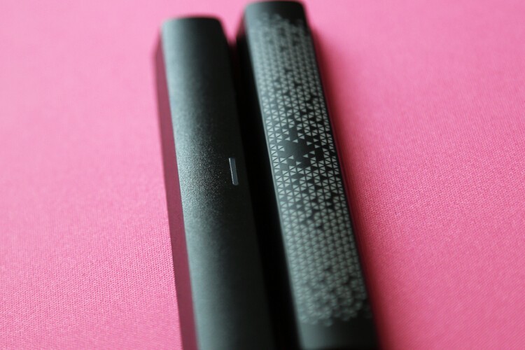 海盗船也Mini：K65 RGB mini 60% 61键机械键盘开箱体验