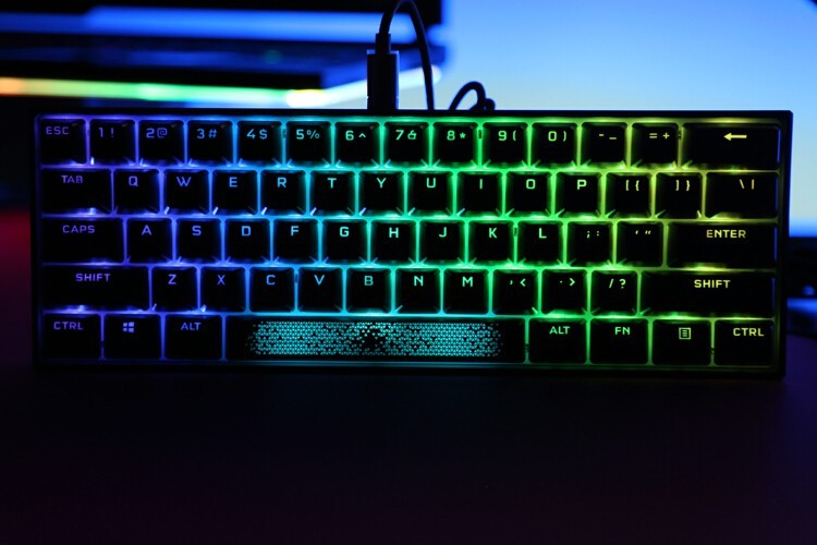 海盗船也Mini：K65 RGB mini 60% 61键机械键盘开箱体验