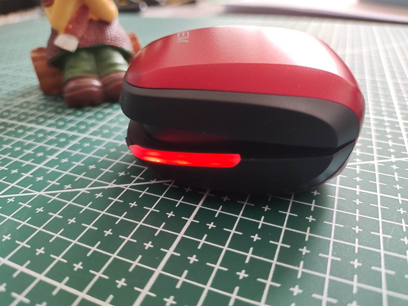 为游戏而生的真无线蓝牙耳机