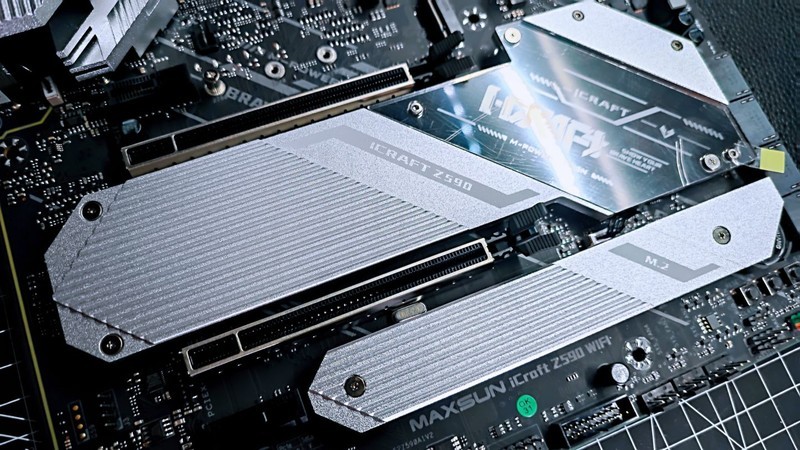 铭瑄icraft Z590 WIFI主板体验分享，适合你的永无止“竞”