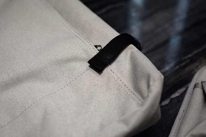 简约有型 阿波罗系列光影行星斜挎包