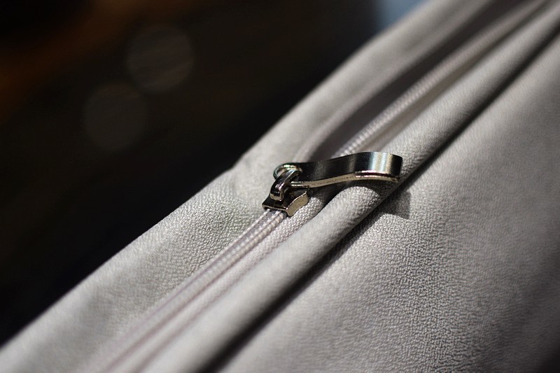 简约有型 阿波罗系列光影行星斜挎包