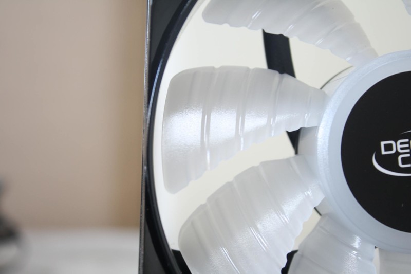 极致水冷光污染初体验-九州风神水元素360评测