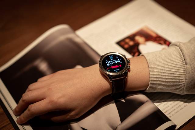 90项运动监测助你告别肥宅——Zepp Z智能手表体验