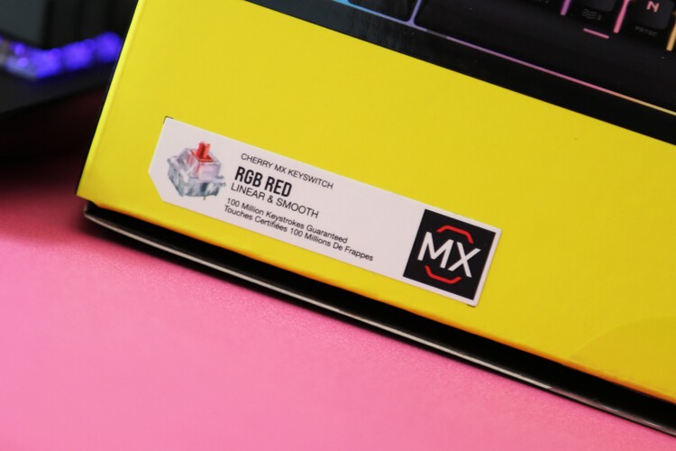 海盗船也Mini：K65 RGB mini 60% 61键机械键盘开箱体验