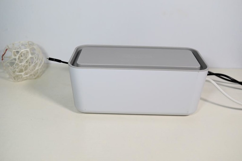 精致生活从告别杂乱开始，奥睿科排插收纳盒，桌面整洁一盒搞定