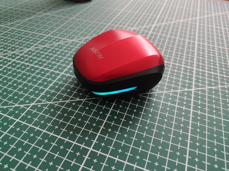 为游戏而生的真无线蓝牙耳机