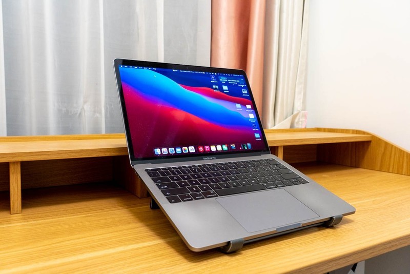 Orico笔记本电脑支架体验：改善电脑上班簇的坐姿让颈椎不再劳损