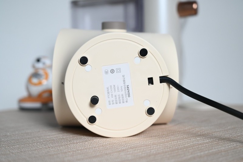 轻轻一扭，迎来温暖柔风，告别手脚冰凉，卡蛙桌面暖风机上手