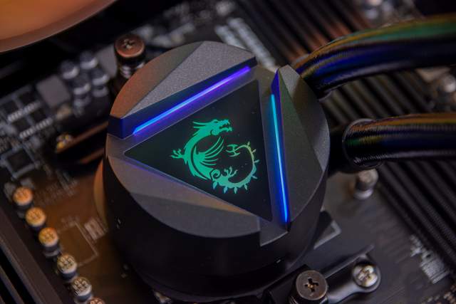 微星宙斯盾AEGIS Z5准系统评测，标配6核心12线程5600X处理器