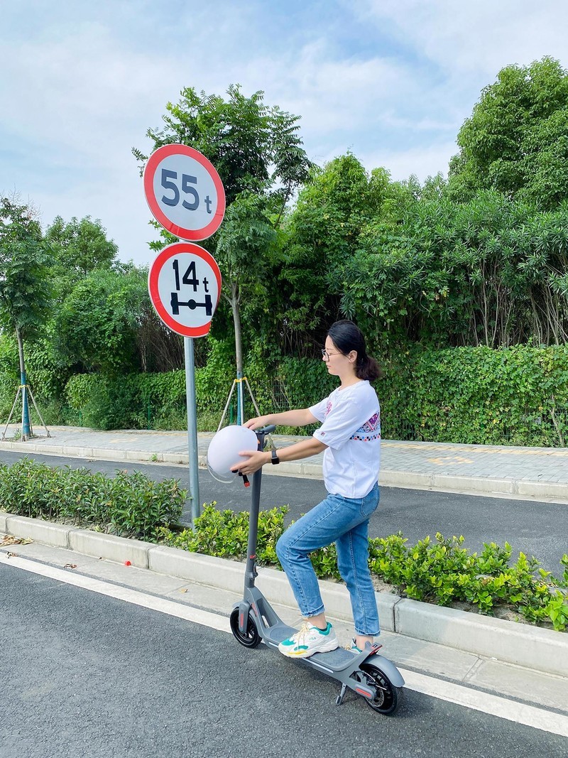 华为智选上架电动滑板车，上下班通勤它能靠得住吗？