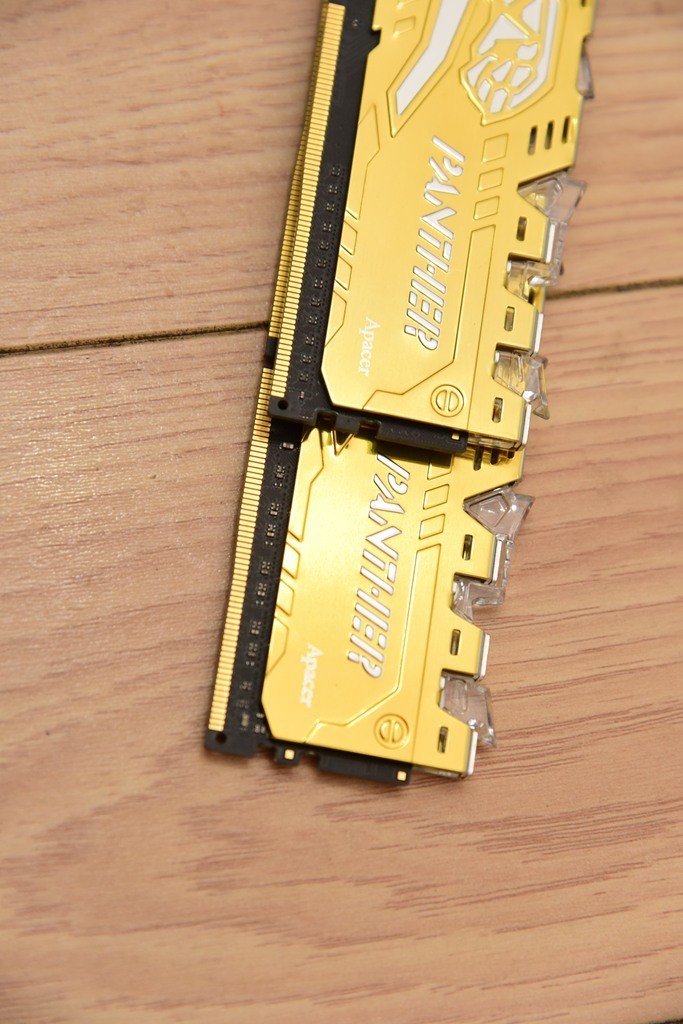 618装一台帅气的ITX主机！6.5L小钢炮打败全国98%电脑