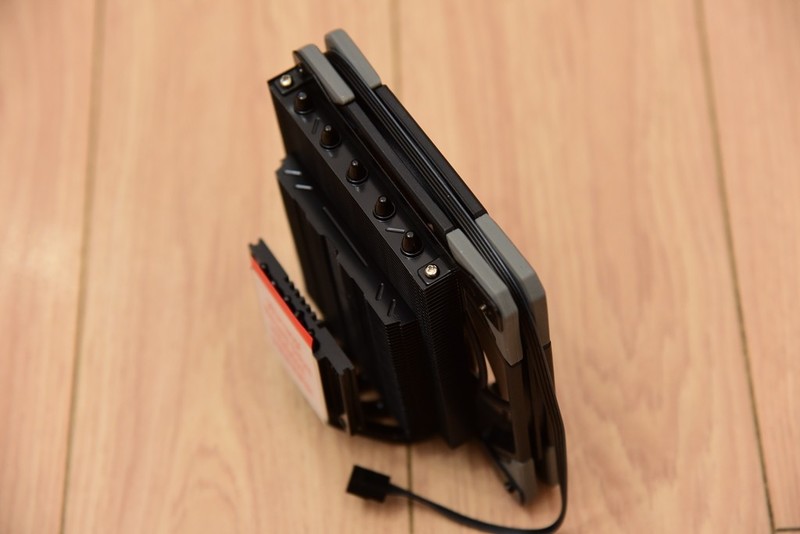 618装一台帅气的ITX主机！6.5L小钢炮打败全国98%电脑