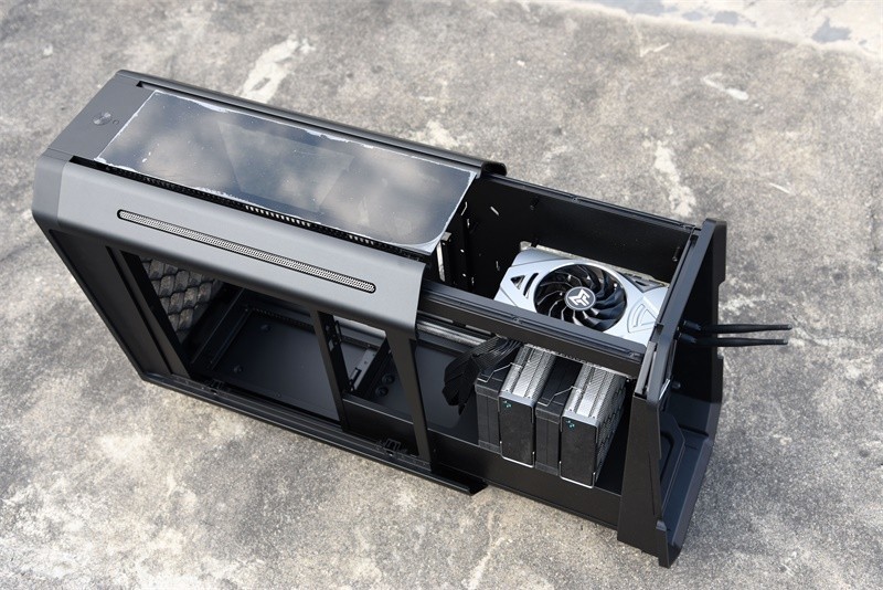 经典抽拉式机箱的延续---安钛克DARK CUBE机箱入手装机记