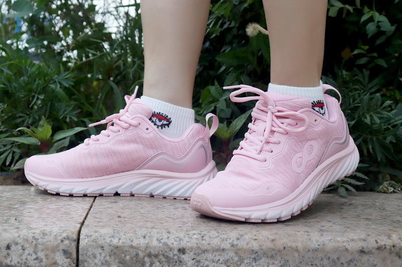 弹软透气，防滑增高，咕咚10K悦弹跑鞋体验