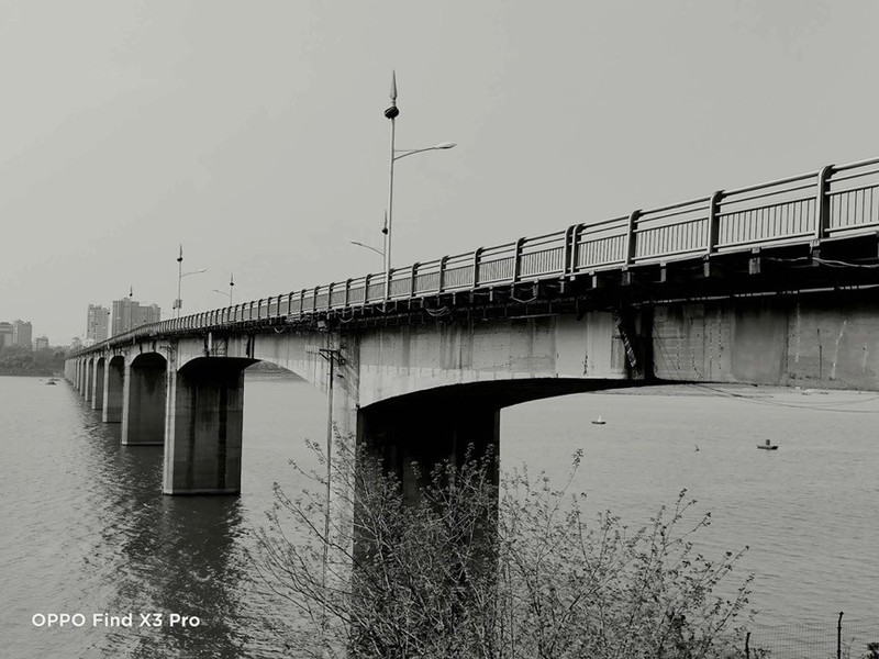 OPPO Find X3 Pro测评：75W高分+10亿色双主摄，不愧是旗舰新标杆