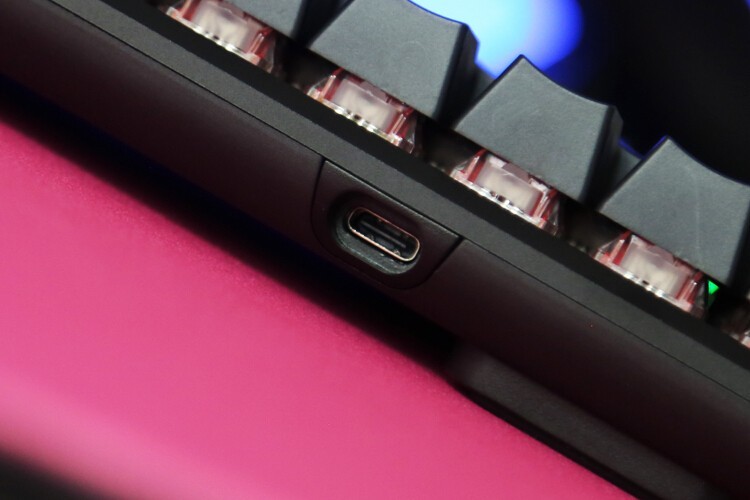 桌面美学新主义：HyperX起源60机械键盘开箱 Origins 60