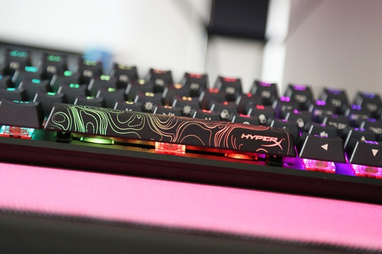 桌面美学新主义：HyperX起源60机械键盘开箱 Origins 60