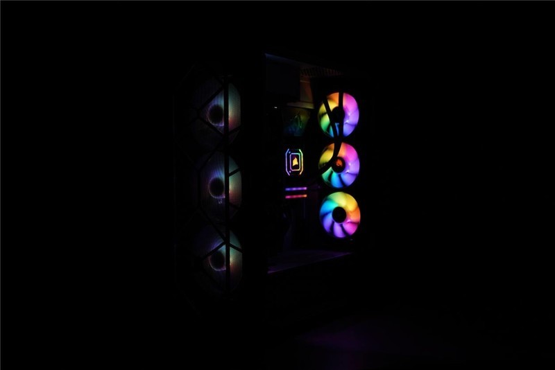 无压力运行《赛博朋克2077》，这套配置足够可以做得到