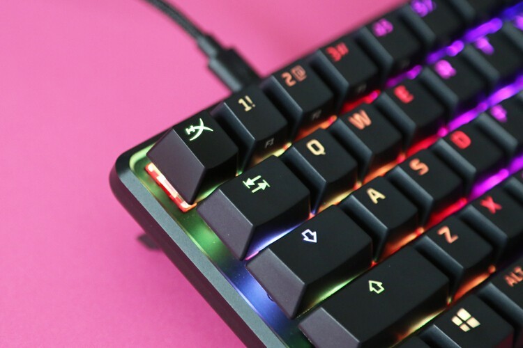 桌面美学新主义：HyperX起源60机械键盘开箱 Origins 60