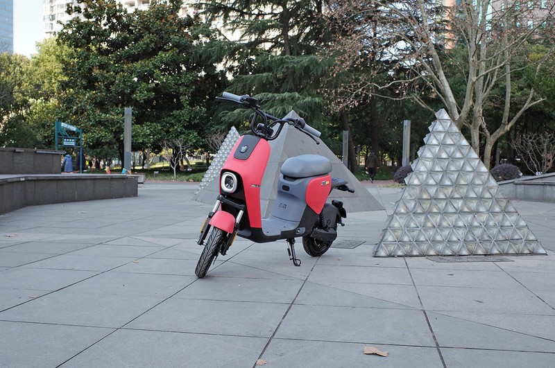 秀外慧中，安全贴心：九号电动B90深度体验