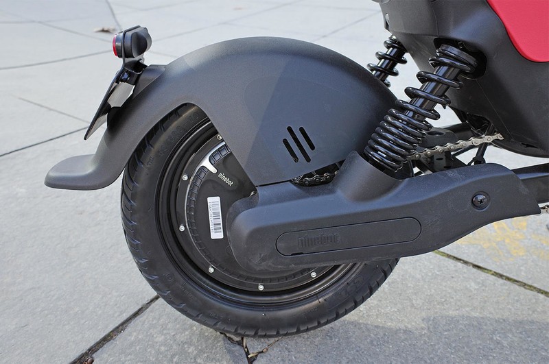 秀外慧中，安全贴心：九号电动B90深度体验