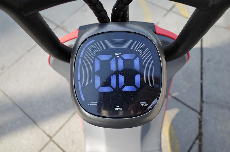 秀外慧中，安全贴心：九号电动B90深度体验