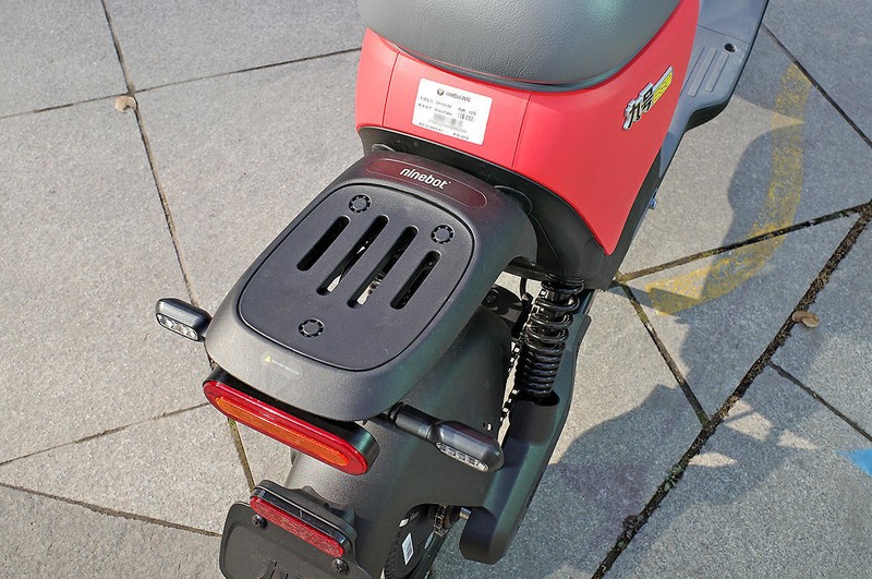 秀外慧中，安全贴心：九号电动B90深度体验