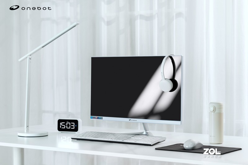 性能与美观兼具，对一体机电脑的印象该刷新了