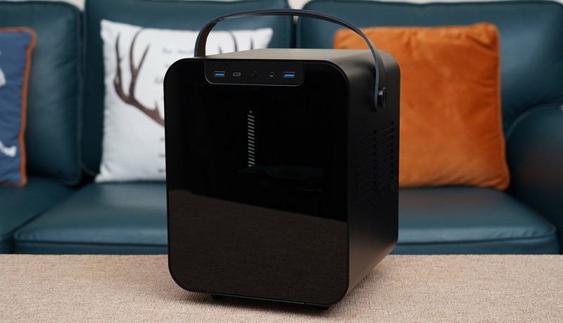 显卡太贵买不起？用AMD 5700G打造的暗黑二重制版ITX主机分享