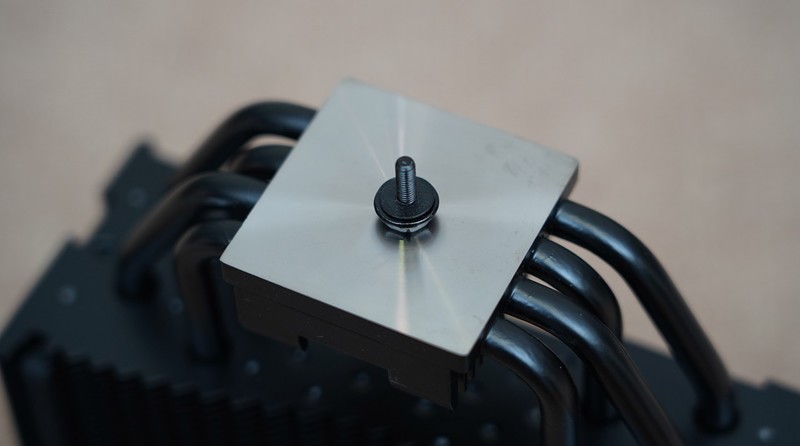 显卡太贵买不起？用AMD 5700G打造的暗黑二重制版ITX主机分享