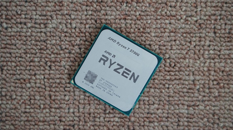 显卡太贵买不起？用AMD 5700G打造的暗黑二重制版ITX主机分享