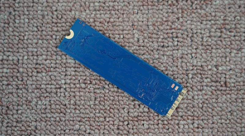 显卡太贵买不起？用AMD 5700G打造的暗黑二重制版ITX主机分享