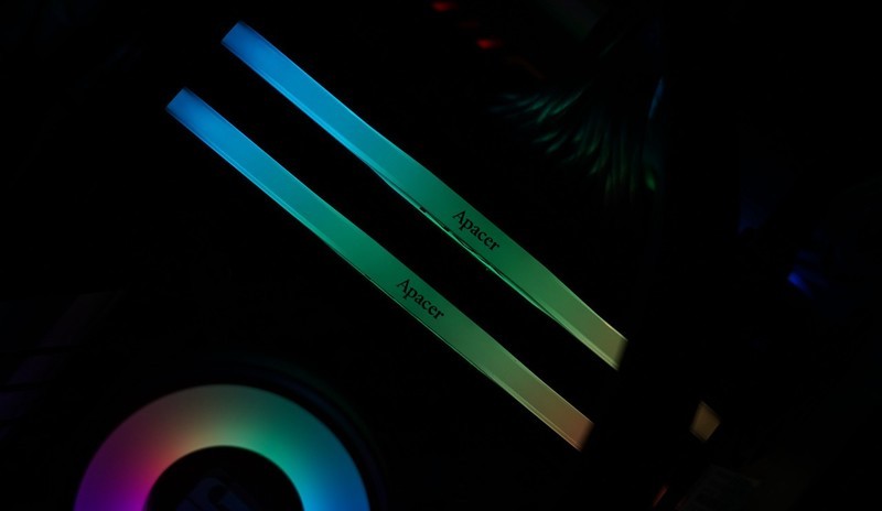 游戏学习两相宜？毕业季打造的高性能电脑主机分享