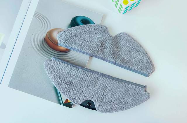 连垃圾都懒得倒，由利扫地机器人评测：垃圾自动收集，一月一次