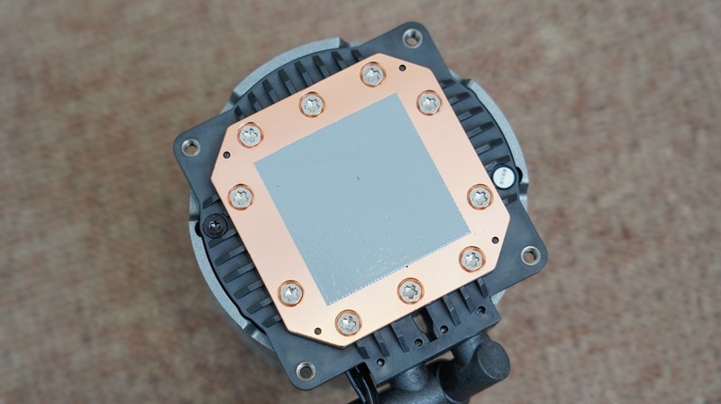 游戏学习两相宜？毕业季打造的高性能电脑主机分享