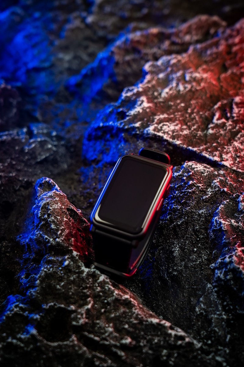 荣耀手表ES好不好用？网友：大号手环也配卖599元？试过后，真香！