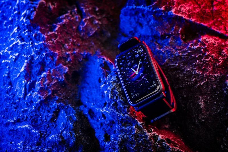 荣耀手表ES好不好用？网友：大号手环也配卖599元？试过后，真香！