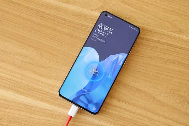 一加9Pro深度体验1个月，说说优缺点，和我的真实感受