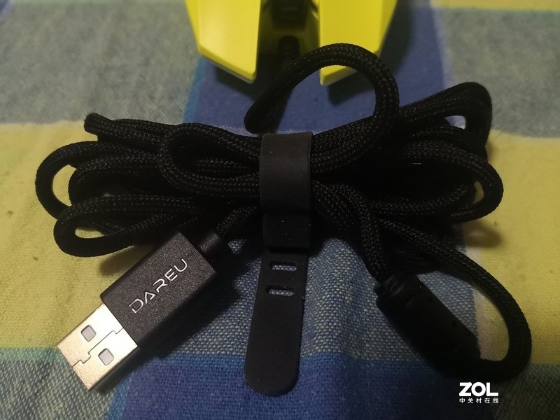 人生第一款牧马人，达尔优EM910迷你版评测(附拆解)