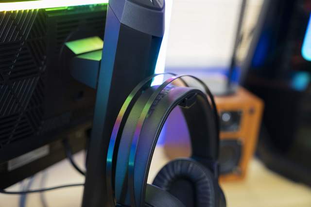 为了3090性能不过剩，我入手了台360Hz的显示器：掠夺者X25评测