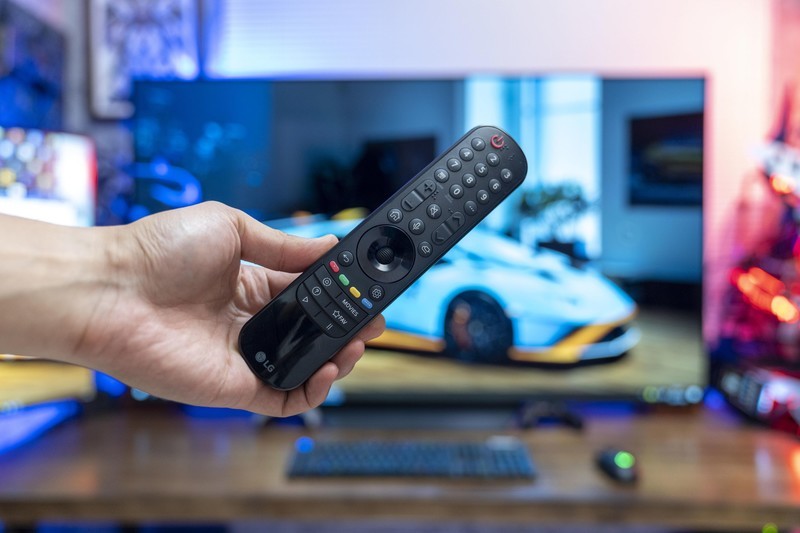 用65寸大屏打造专属游戏影音室：LG B1 65寸OLED电视体验分享