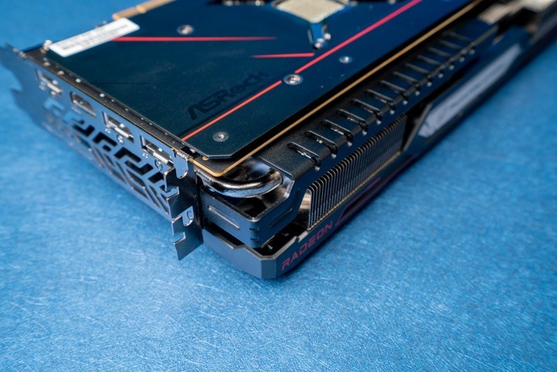 “华擎RX6700 XT PGD 12GO”显卡开箱