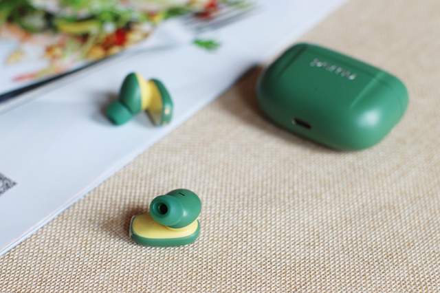 宽频降噪，无感延迟！说一说派美特Pamu Z1 Pro真无线降噪耳机