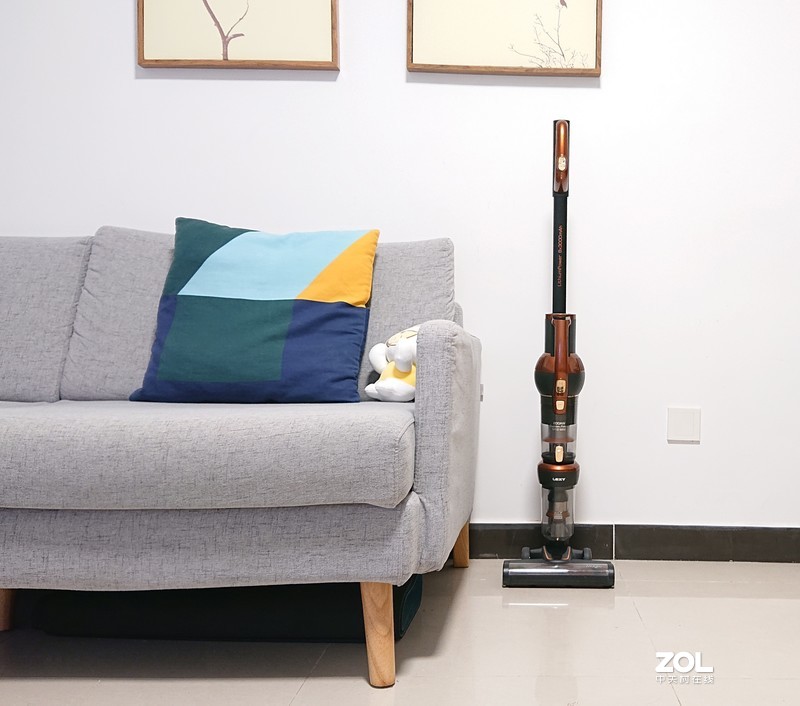 近8000元的立式吸尘器能否暴打全屋灰尘？莱克魔洁M12 Max深度体验