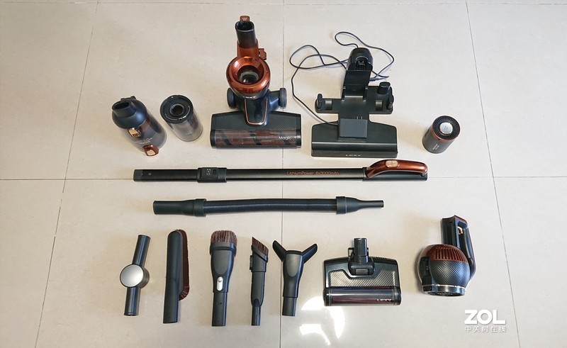 近8000元的立式吸尘器能否暴打全屋灰尘？莱克魔洁M12 Max深度体验