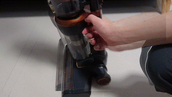 近8000元的立式吸尘器能否暴打全屋灰尘？莱克魔洁M12 Max深度体验